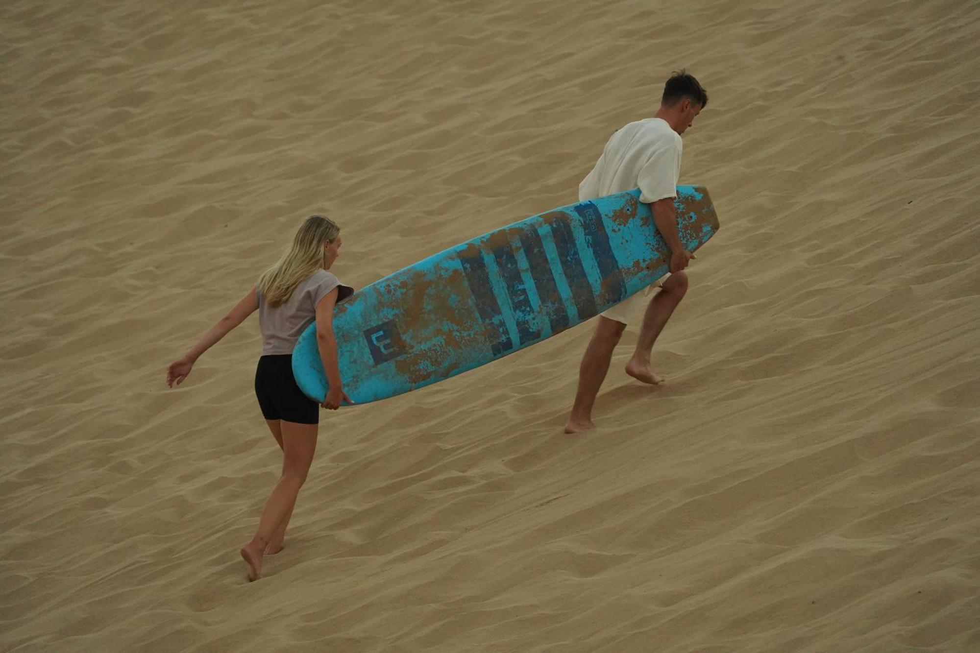 Waves Hunter Surf House Bed & Breakfast Agadir Exterior foto