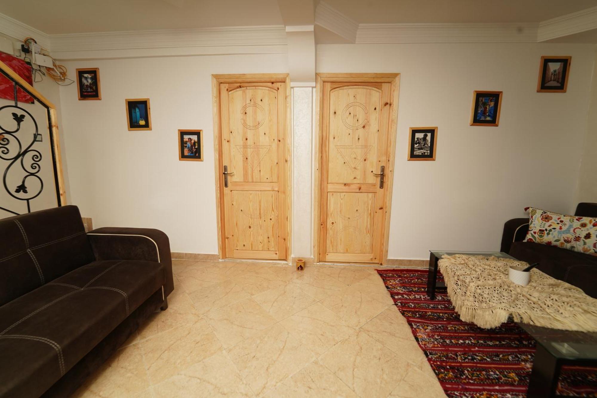 Waves Hunter Surf House Bed & Breakfast Agadir Exterior foto