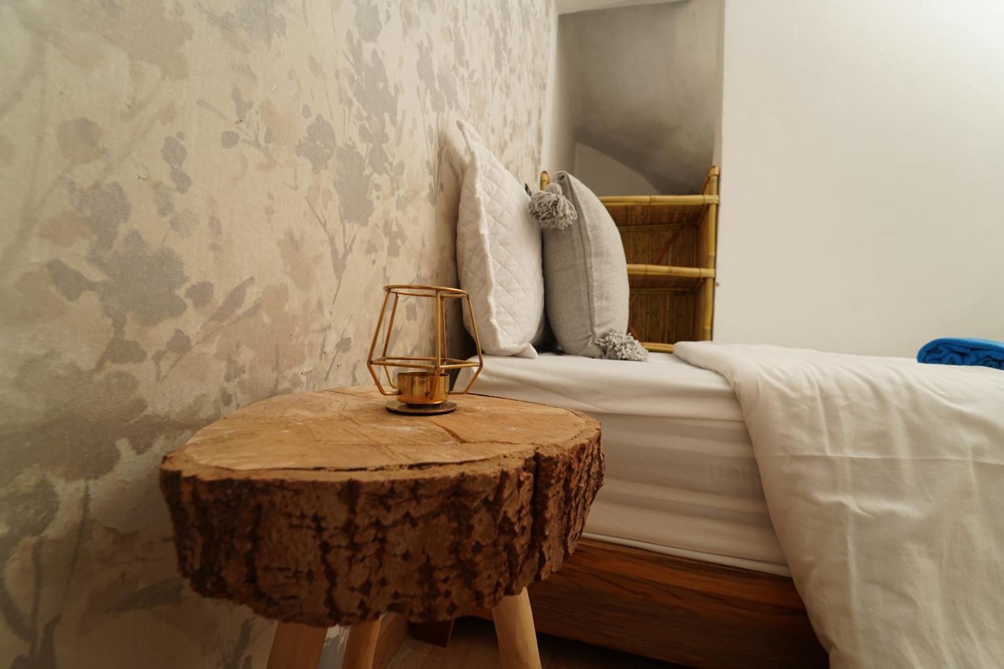 Waves Hunter Surf House Bed & Breakfast Agadir Exterior foto