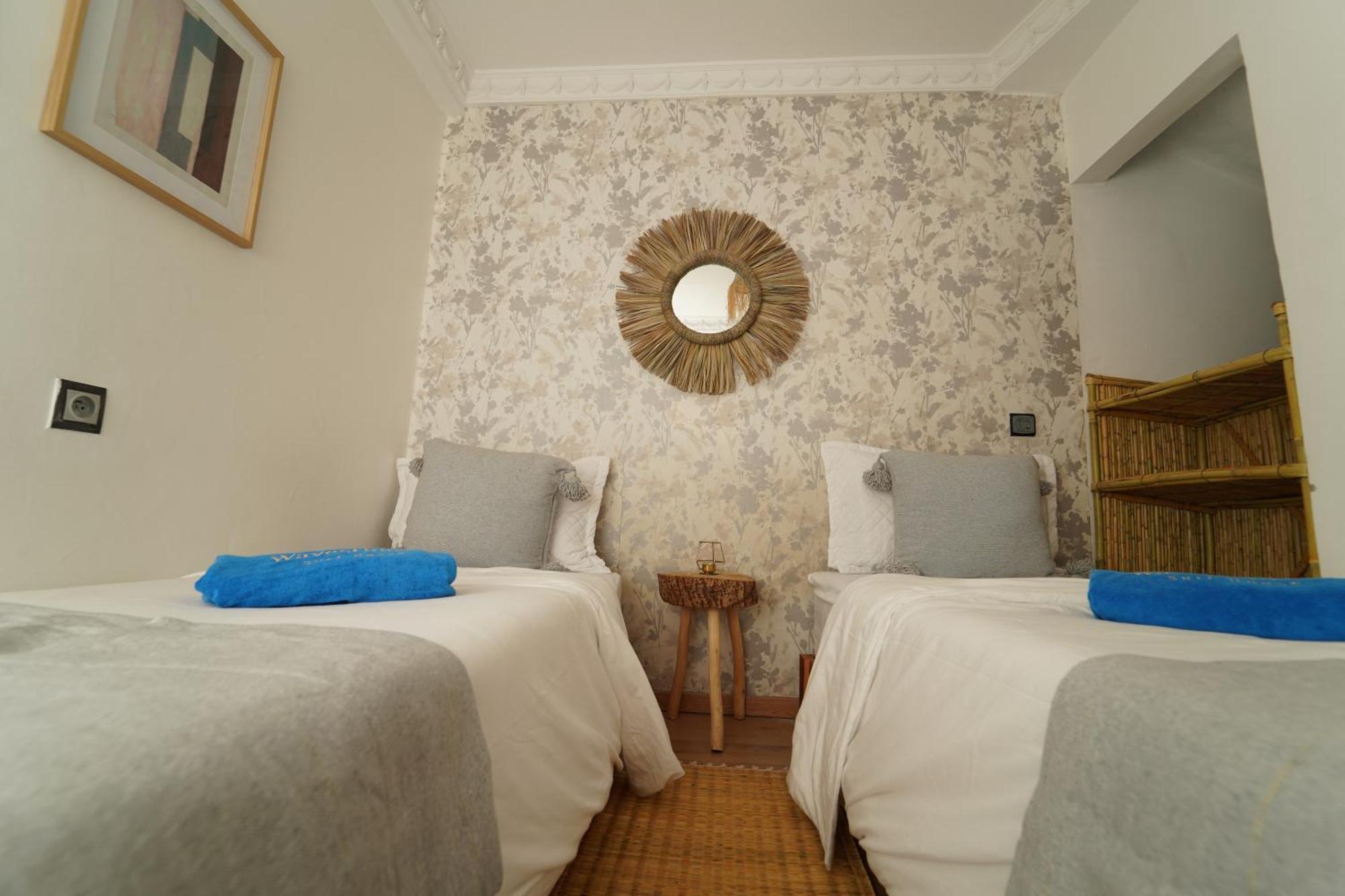 Waves Hunter Surf House Bed & Breakfast Agadir Exterior foto
